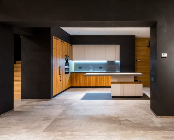 KG TILE CONCEPT KITCHEN